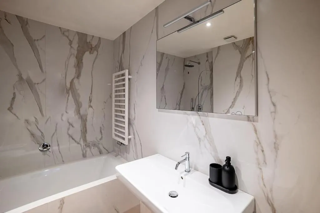 Classy & Quiet Venice - Beautiful Apartment In Cannaregio