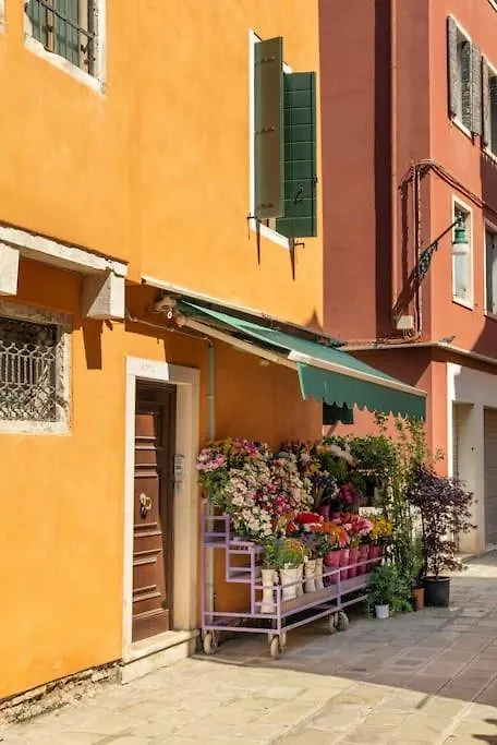 Classy & Quiet Venice - Beautiful Apartment In Cannaregio