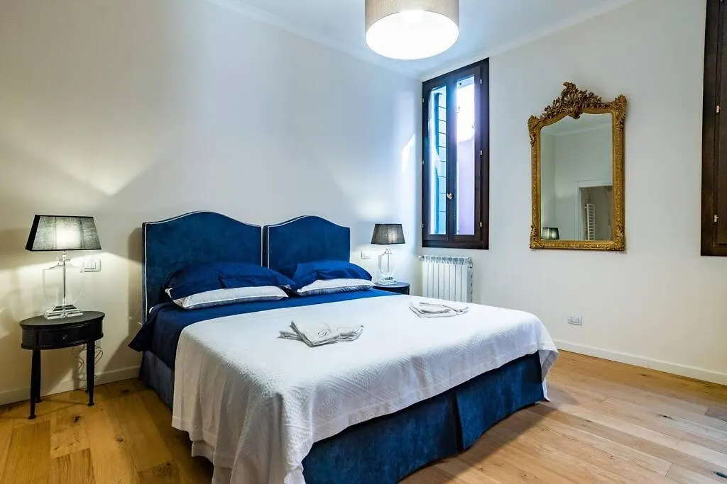 Classy & Quiet Venice - Beautiful Apartment In Cannaregio