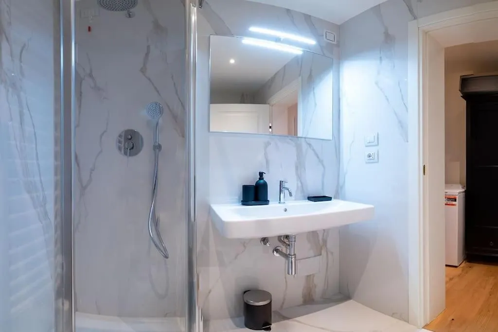 Classy & Quiet Venice - Beautiful Apartment In Cannaregio Italy